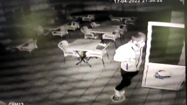 Okuldan çaldığı eşyaları satmaya giderken yakalanıp tutuklandı