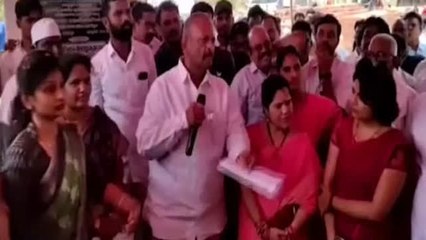 మహిళపై ఎమ్మెల్యే అసహనం.. సమస్యపై నిలదీస్తే, ఇలా..!