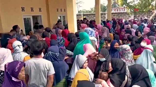 Pembagian Dana BLT Terus Dilakukan, Ribuan Warga Sukabumi Mengantre