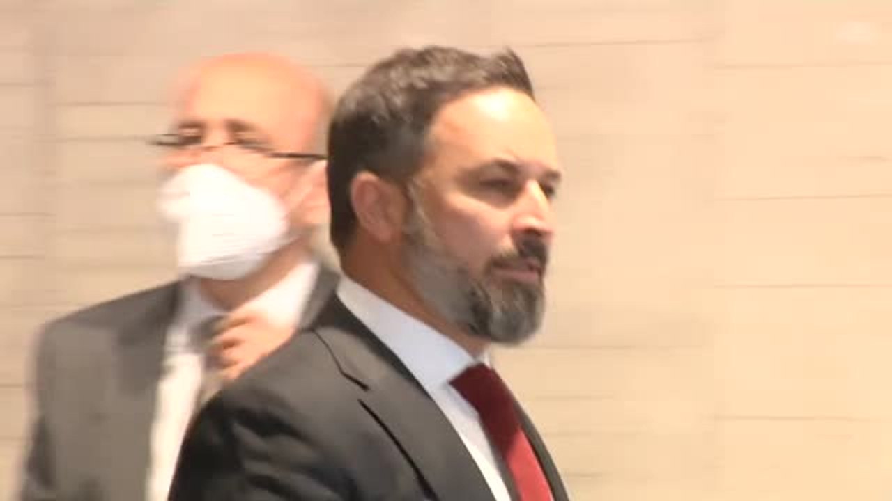 Mañueco agradece su apoyo a Feijóo aunque el nuevo líder del PP hoy no ha estado presente en Valladolid