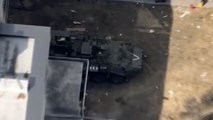 Ukrayna ordusu Rus askeri araçlarını vurdu
