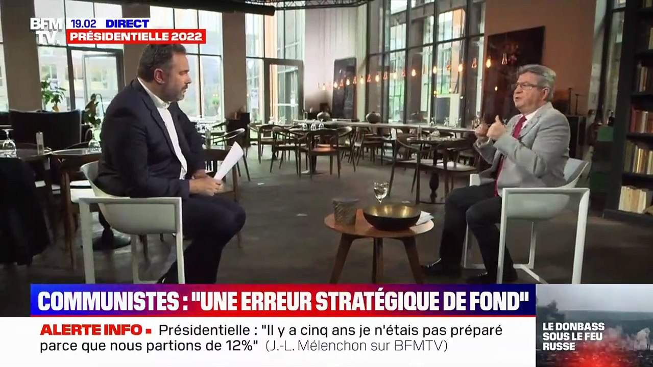 Jean-Luc Mélenchon demande aux Français de "l'élire Premier Ministre en lui donnant la majorité à l'Assemblée Nationale lors du troisième tour de l'élection"