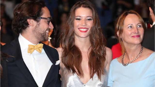 GALA VIDÉO _ François Hollande grand-père : ses 2 petits-enfants ont bien profité de Pâques !