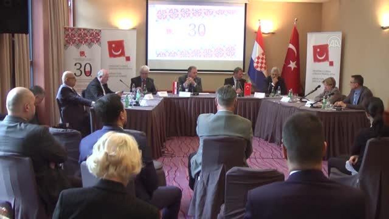 Zagreb'de "Hırvatistan ve Türkiye'nin 30 yıllık diplomatik ilişkileri" panelde ele alındı