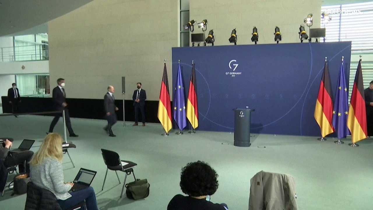 Nach Beratungen mit Partnern: Scholz will vorerst keine schwere Waffen an Ukraine liefern