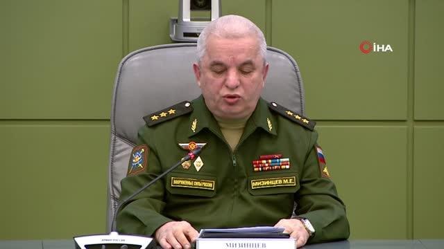 Rusya Savunma Bakanlığı: Bir kez daha Kiev yönetimini sağduyu sergileyerek militanlara anlamsız direnişe son verme ve insani koridor üzerinden çıkma...