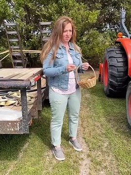 Britt AND Christian!! Gaitlyn Rae It happened.....JUST WHAT YOU ALL HAVE BEEN WAITING FOR!! #sisterinlawstatus My Brother has made it officially official Engaged