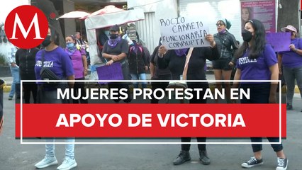 Descargar video: Colectivos de mujeres protestan en Fiscalía de CdMx; exigen justicia por caso de abuso sexual