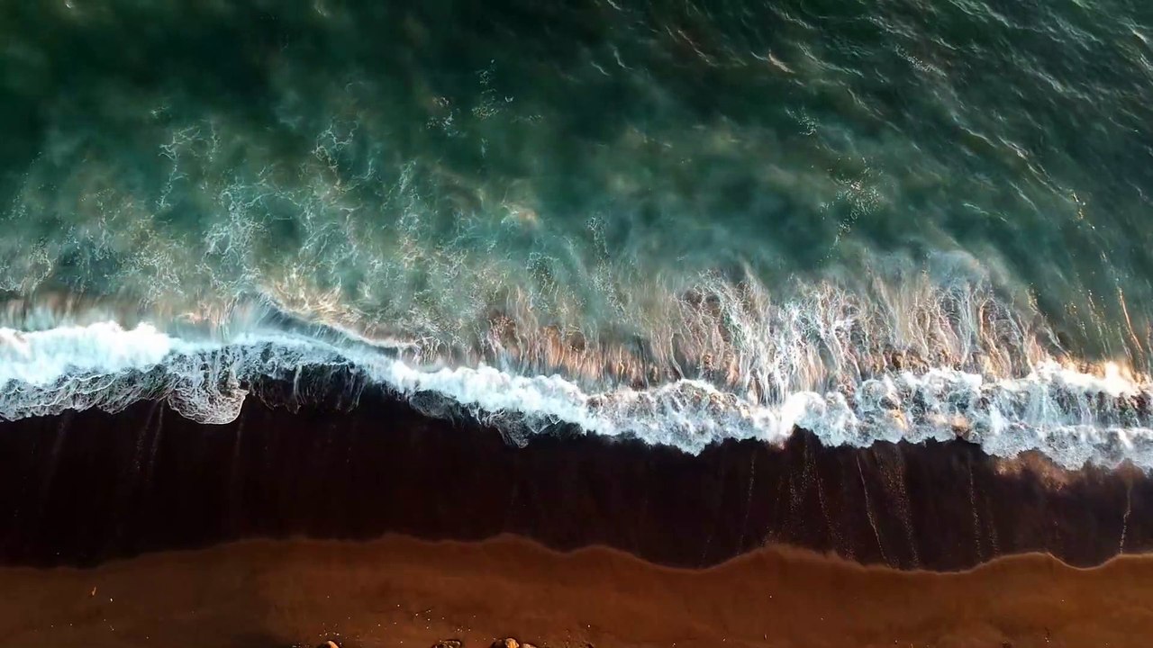 Relaxing Sound : in Silence Pink Noise & Heart Beat & Thunderstorm