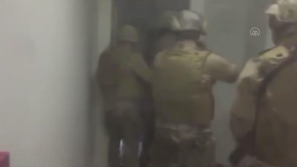 Bakırköy'de işkence yaptıkları 2 kişiyi yağmaladıkları öne sürülen 11 zanlı tutuklandı