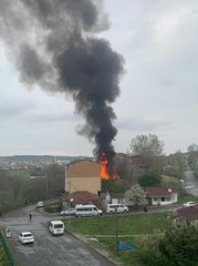 Son dakika haberleri... Gecekondu yangını, ev sahibi sinir krizi geçirdi