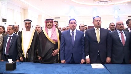 شاهد: مجلس القيادة الرئاسي اليمني يتولى مهامه من عدن