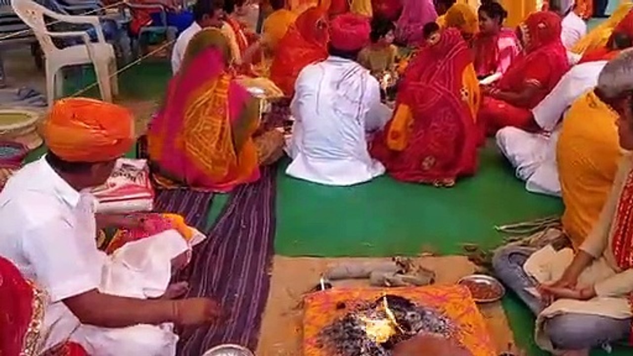 चौबीस कुंडीय गायत्री महायज्ञ की पूर्णाहुति