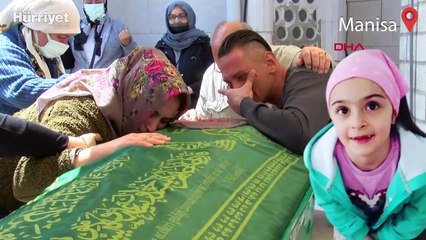 Tatil yolunda rahatsızlanarak hayatını kaybeden minik Ece toprağa verildi