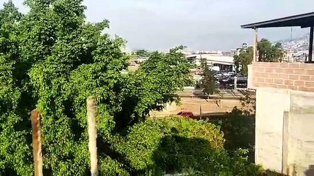 Extradición JOH: Helicópteros sobrevolando el comando de Fuerzas Especiale