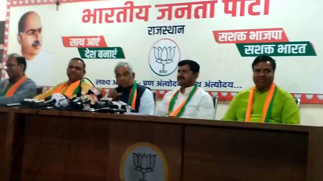 गहलोत सरकार के लिए ये क्या बोल गए किरोड़ीलाल मीणा