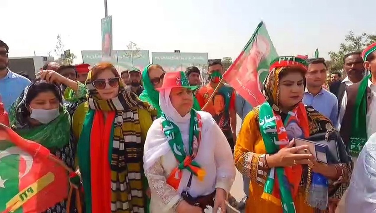PTI Jalsa in Lahore - Pakistan news updates