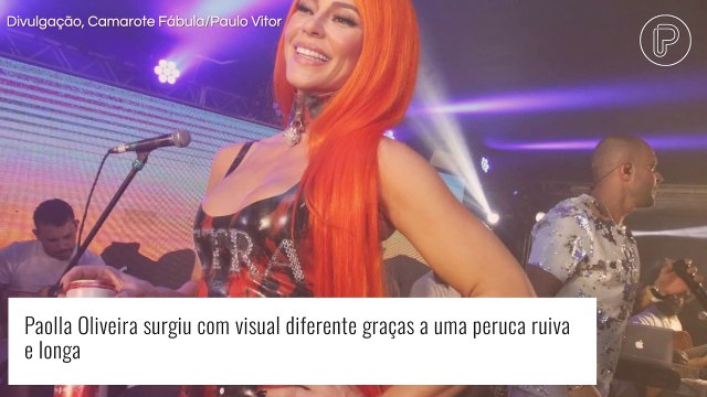 Paolla Oliveira surpreende Diogo Nogueira com visual ruivo e ganha beijos na Sapucaí. Fotos!