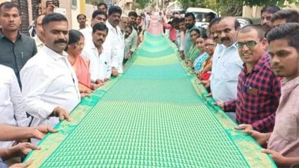 Shri Ram भक्त ने Saree पर लिख डाला 32,200 बार Jai Shri Ram, Weaver Video Viral | Boldsky