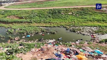 فيضان الصرف الصحي في وادي الشومر مشكلة تؤرق السكان