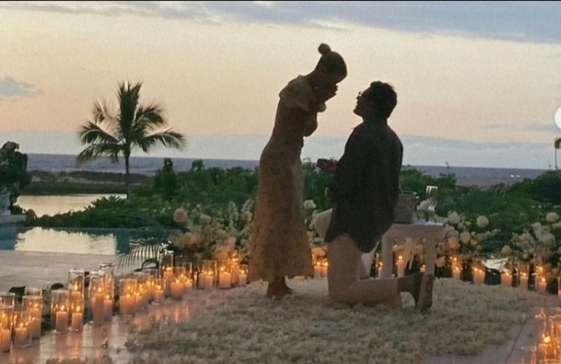 Sofia Richie has revealed she is engaged!