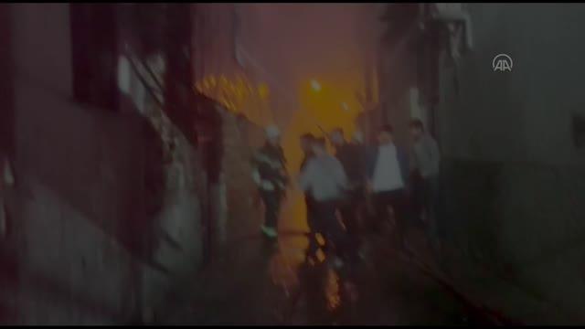 KAHRAMANMARAŞ - Depoda çıkan yangın itfaiye ekiplerince söndürüldü