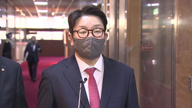 국민의힘 민형배 탈당, 입법 독재 ...국회의장 항의 방문 / YTN