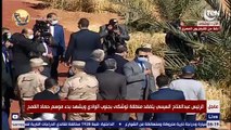 الرئيس السيسي يجري جولة تفقدية بمنطقة توشكي ليشهد بدء موسم حصاد القمح