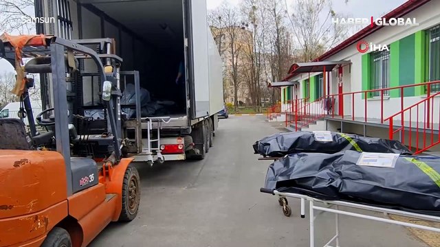 Buça'da morglar doldu, cansız bedenler tırlarda bekletiliyor