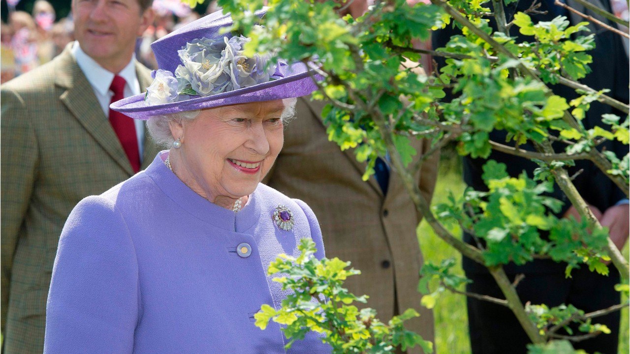 VOICI : Le prince William et Kate Middleton publient deux tendres clichés pour les 96 ans d'Elizabeth II