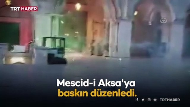 İsrail polisinden Mescid-i Aksa'da ses bombalı müdahale