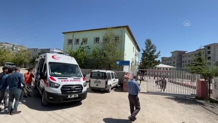 8 öğrenci zehirlenme şüphesiyle tedavi altına alındı