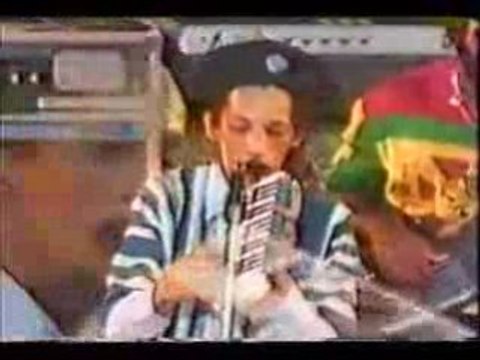 AUGUSTUS PABLO JAVA LIVE 1986