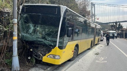 İETT otobüsü yoldan çıktı