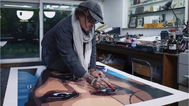 GALA VIDEO - Lily-Rose Depp et Amber Heard en mauvais termes ? Les révélations de Johnny Depp sur leur relation