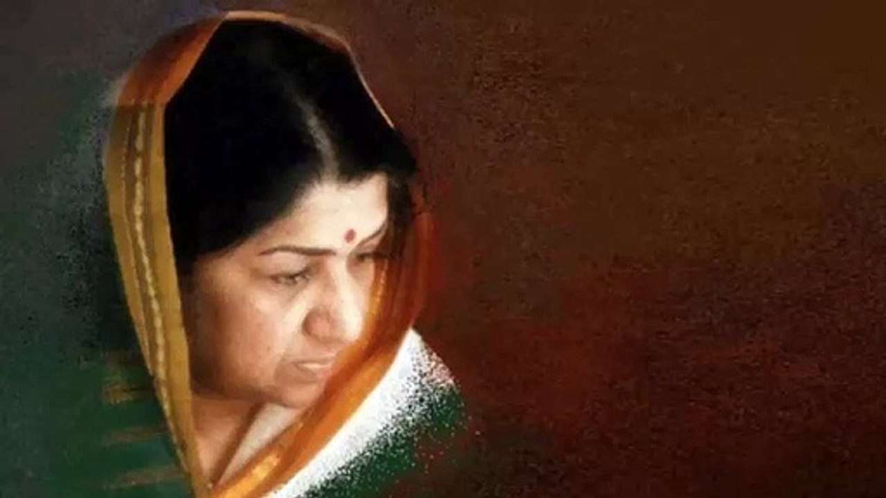 O Mere Dil Ke Chain - Lata Hit Song