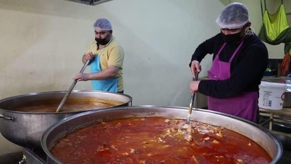 Çubuk'taki aşevinde kazanlar, 33 yıldır ihtiyaç sahipleri için kaynıyor