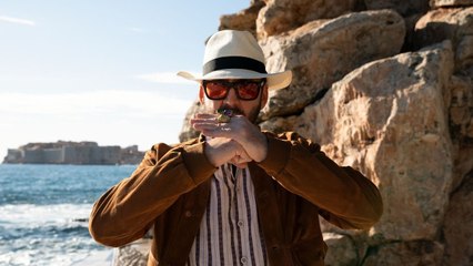 Yetenekli Bay Cage Altyazılı Fragman