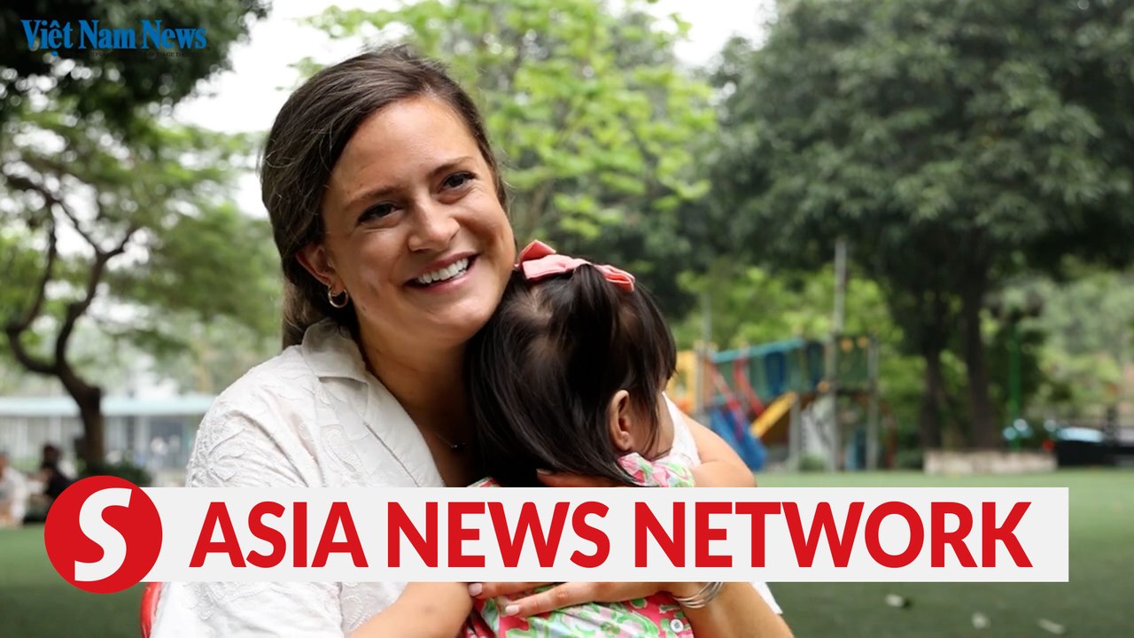 Vietnam News | American couple adopts Vietnames...
