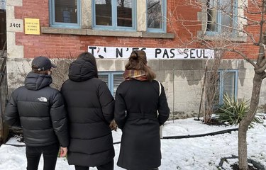 Des féministes veulent se réapproprier les murs de la ville