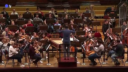 S'adresser à l'âme: l'orchestre de Kiev entame une tournée européenne