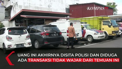 Polisi Sita Uang Rp 3,7 M yang Ditemukan di Exit Tol Mojokerto Barat
