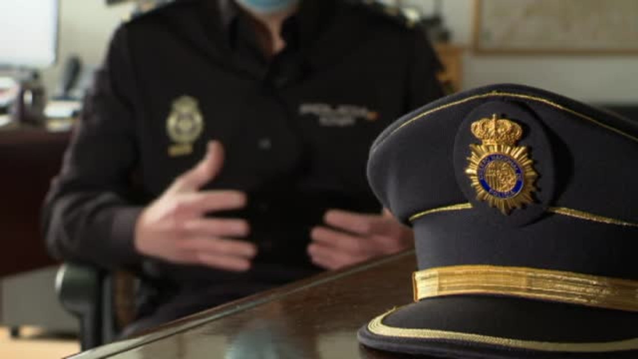 La policía vigila en los colegios la captación que hacen las bandas latinas de menores cada vez más pequeños