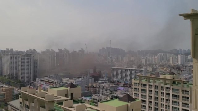 인천 구월동 아파트 공사 현장에서 불...2백여 명 대피 / YTN