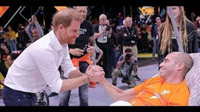 The Incredible Story Behind Prince Harry Greeting an Invictus Games Athlete in a Hospital Bed