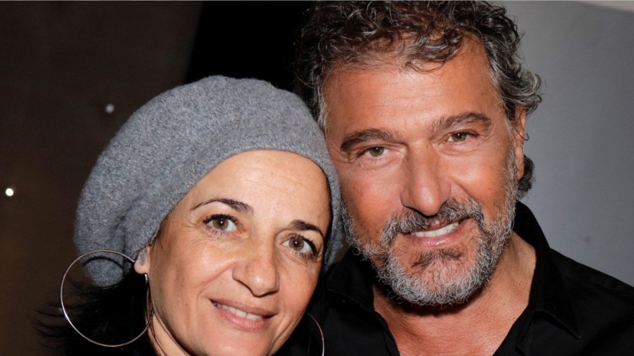 GALA VIDÉO - Daniel Lévi “se remet” : sa femme Sandrine donne de ses nouvelles après son hospitalisation