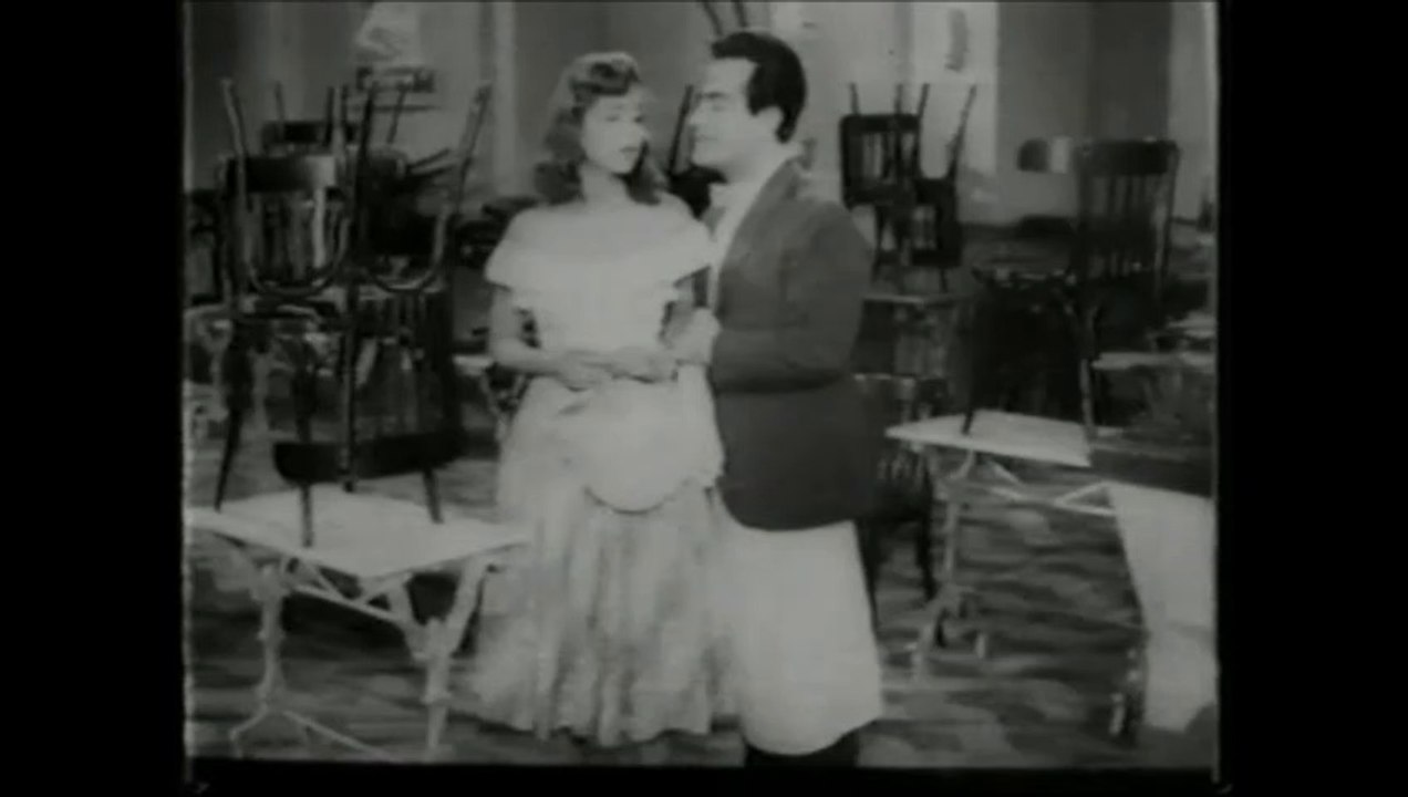 (1)نسخة ثانية لفيلم تعال سلم للموسيقار فريد الاطرش والفنانة سامية جمال