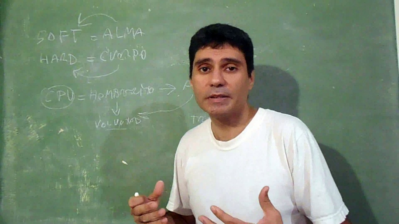 EL HOMBRECITO DENTRO DEL CPU (La labor que un robot no puede realizar)
