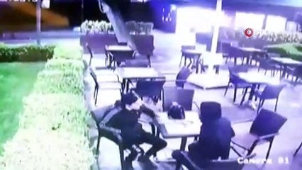 Yine boşanma aşamasındaki eş dehşeti! Silahını çekip öldürdü!