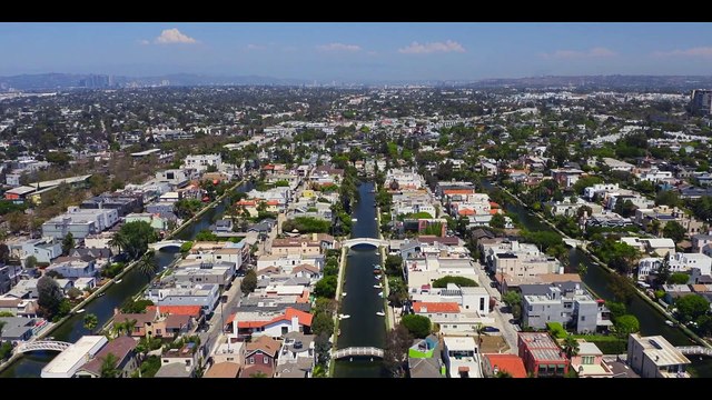 The Flight Attendant Season 2 This Season On Trailer (2022) Kaley Cuoco HBO Max series